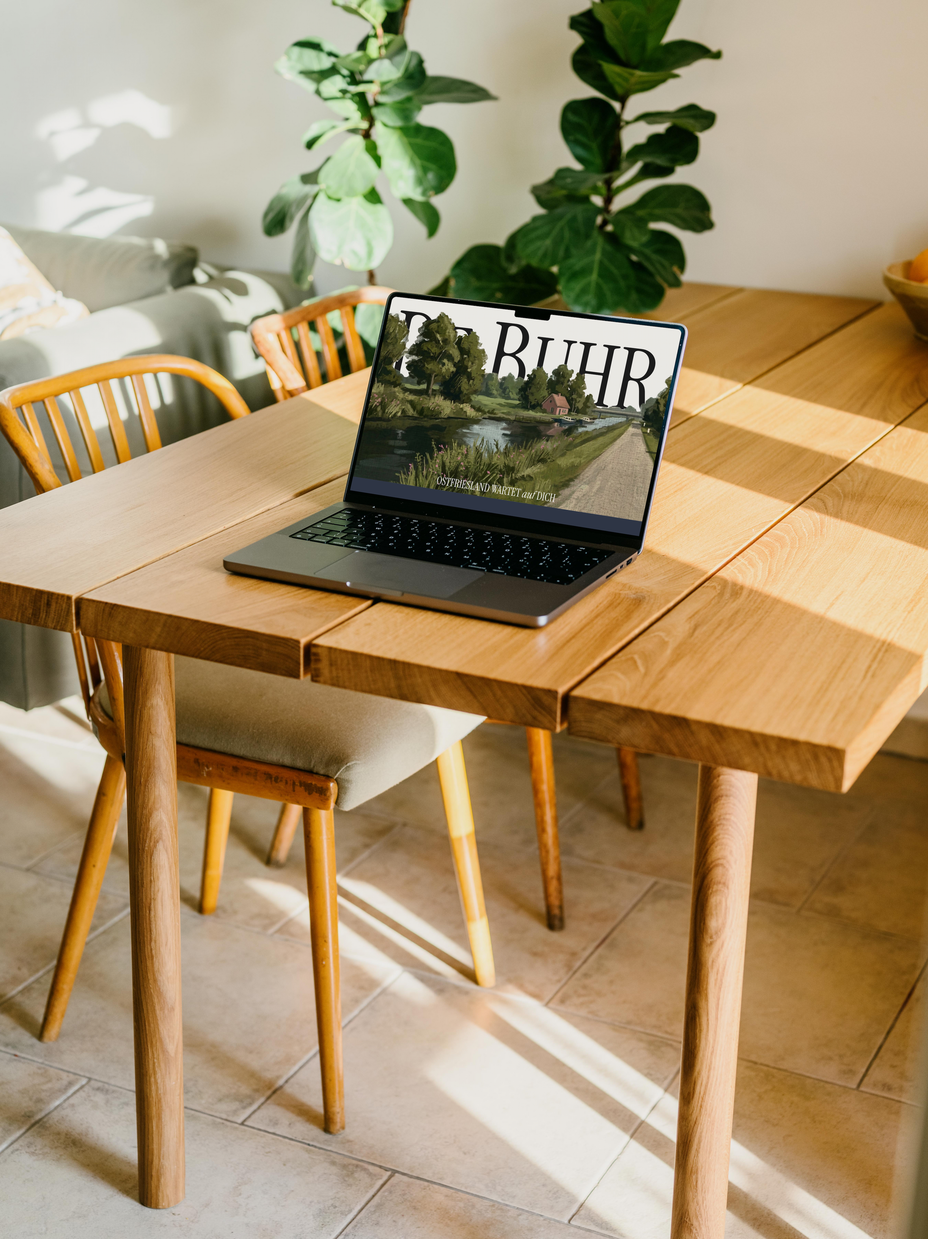 MacBook Website